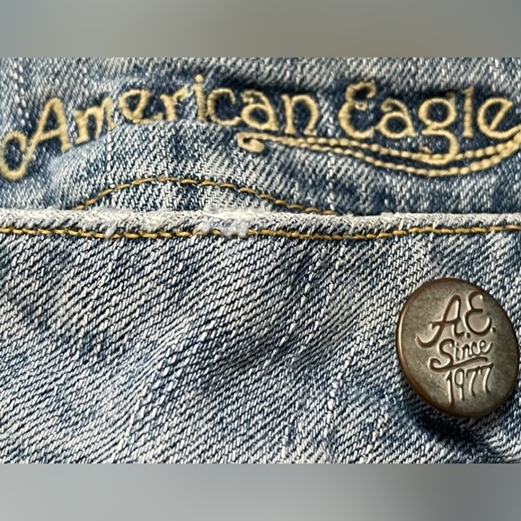 “American Eagle” Light Blue Stretch Denim Faded Jeans- Size: 4 Short - Picture 6 of 11